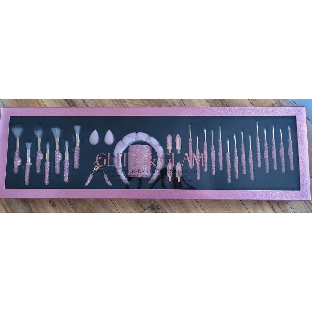 Glitz & Glam 30 Piece Bling Rhinestone Makeup Set